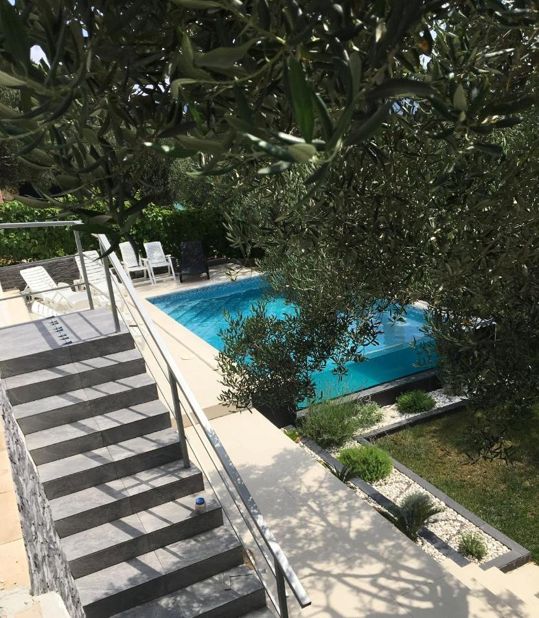 Vila Ivka Gardens Клек Екстериор снимка